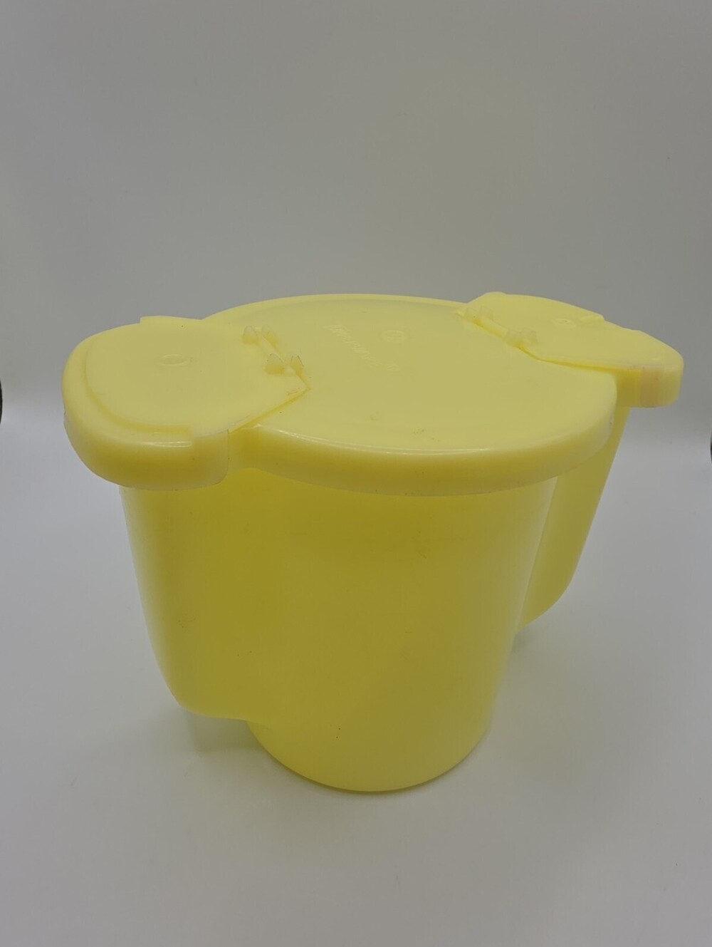 Vintage Tupperware 577-1 Double Flip Top Creamer Yellow Plastic